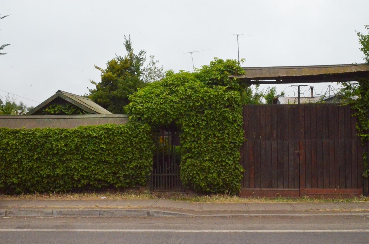 SE VENDE AMPLIA CASA CON GRAN TERRENO EN TENIENTE CRUZ, TENO